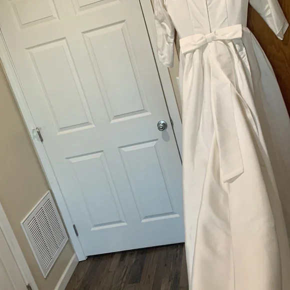 VINTAGE WEDDING DRESS - Picture 10 of 12